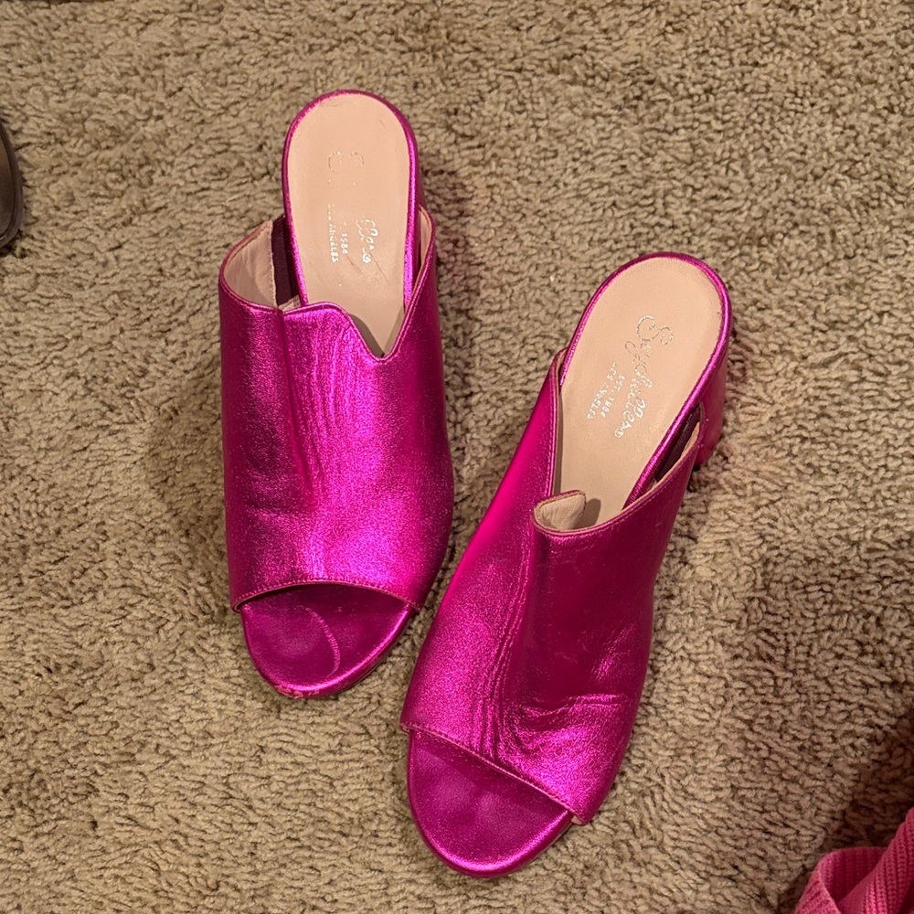 Seychelles Fuchsia Open-Toe Mules - Picture 6 of 8